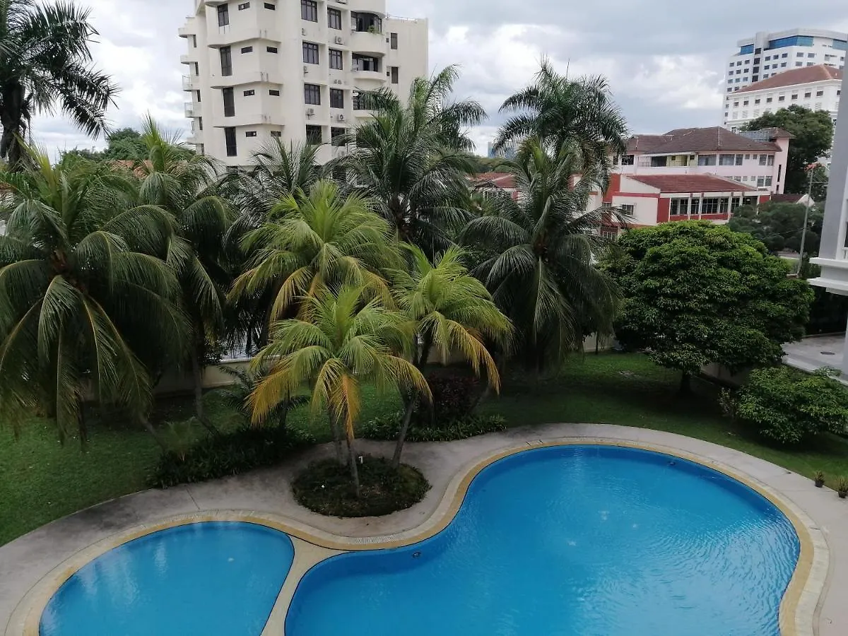 City Tropical Home I George Town