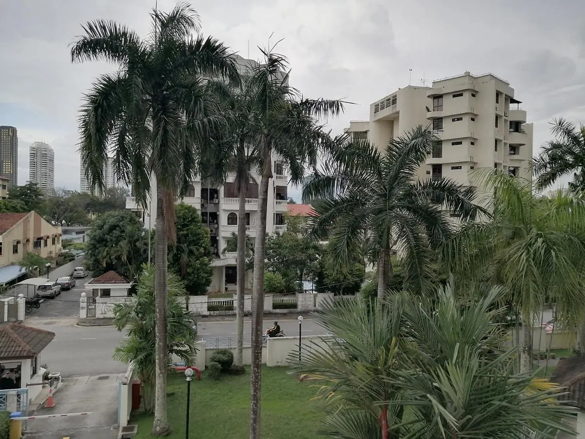 Apartment City Tropical Home I George Town